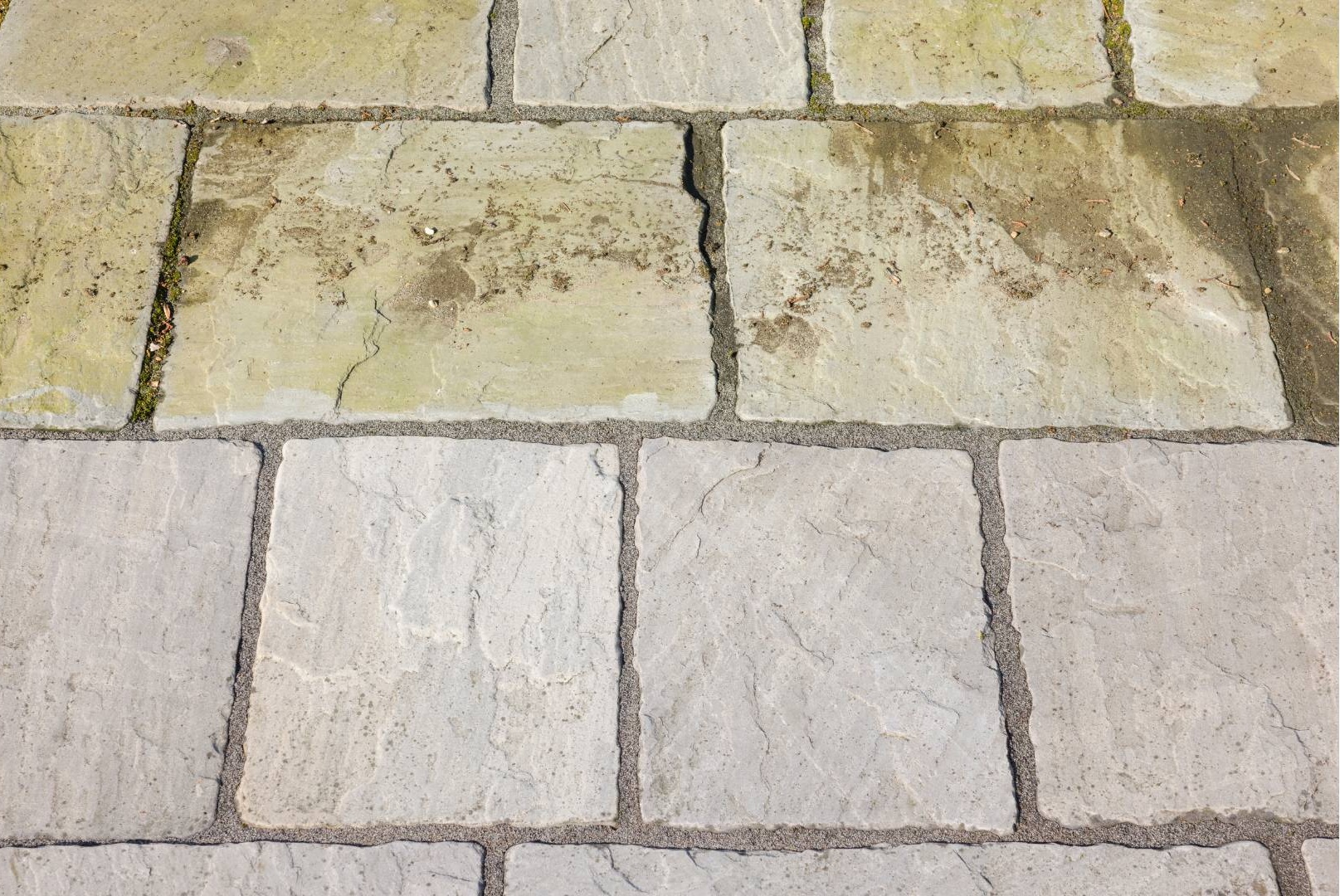 Roof cleaning before and after